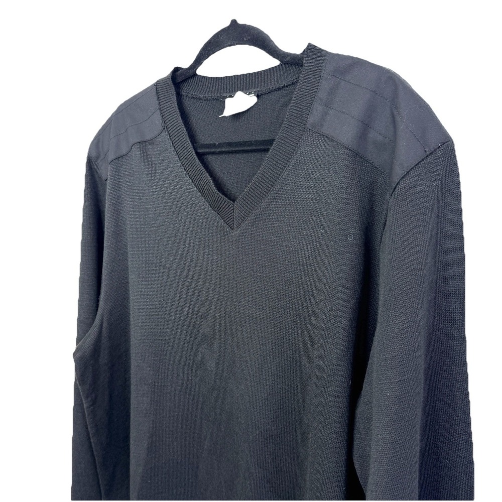 Fourmy by Cintas Men's Charcoal V Neck Sweater Medium Knit  Shoulder Epaulets XL - Picture 13 of 13